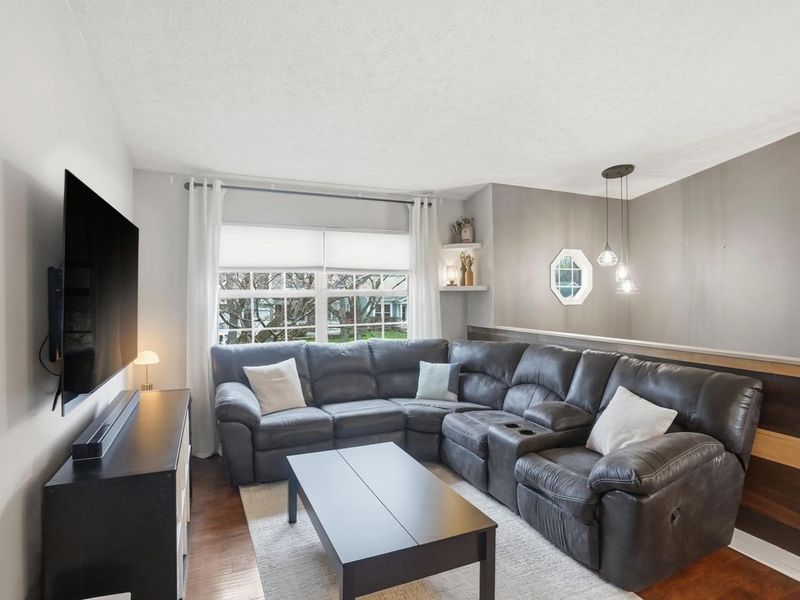 2425 Sanford Drive, Columbus, OH 43235 Photo 7