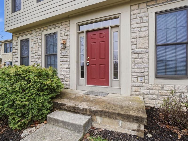 6827 Nolon Court, Dublin, OH 43017 Photo 4