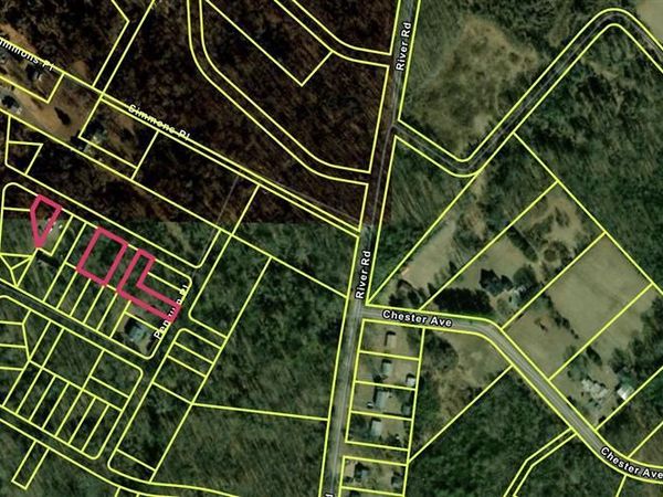 PENGUIN PLACE , BRYANS ROAD, MD 20616