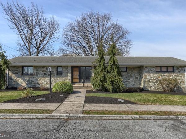 129 S CENTER STREET , CLEONA, PA 17042