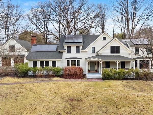 68 Grove St, Concord, MA 01742