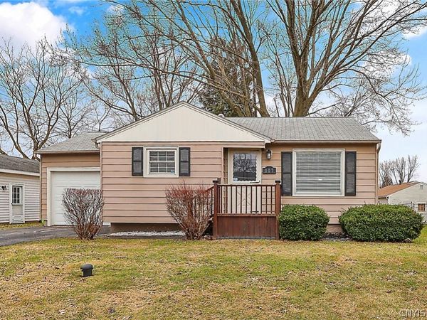 107 Libby St , Liverpool, NY 13088