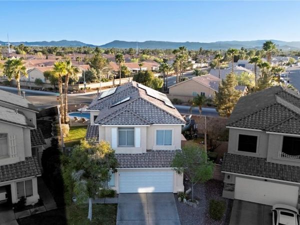 8681 Emerald Grove Way, Las Vegas, NV 89123