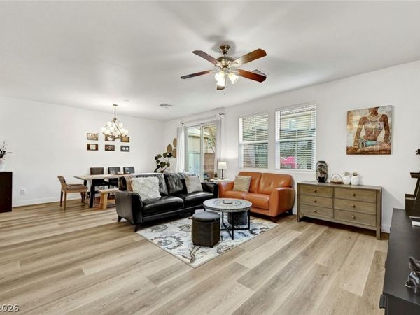 6255 W Arby Avenue , Unit 224, Las Vegas, NV 89118