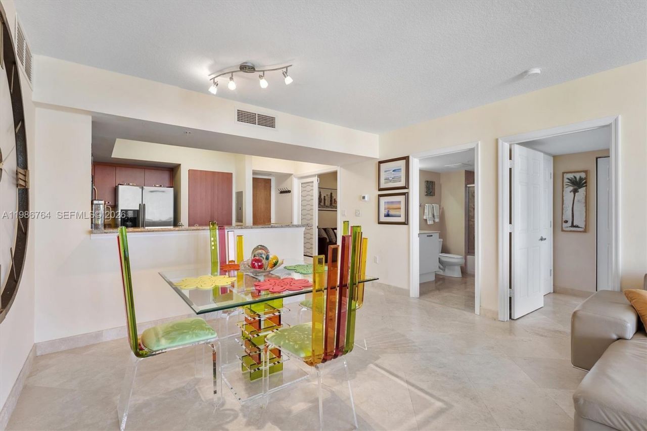 2011 N Ocean Blvd, Unit 1106, Fort Lauderdale, FL 33305 Photo