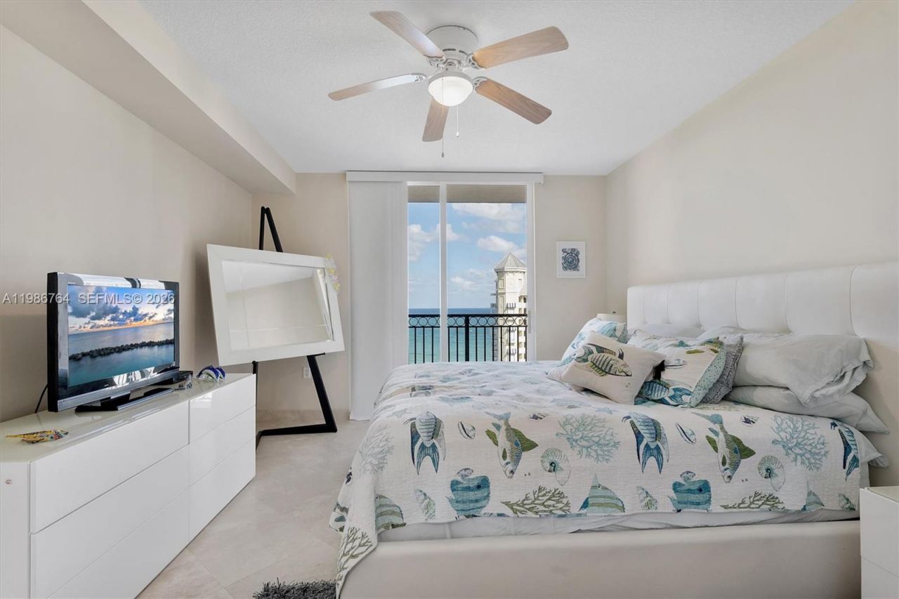 2011 N Ocean Blvd, Unit 1106, Fort Lauderdale, FL 33305 Photo