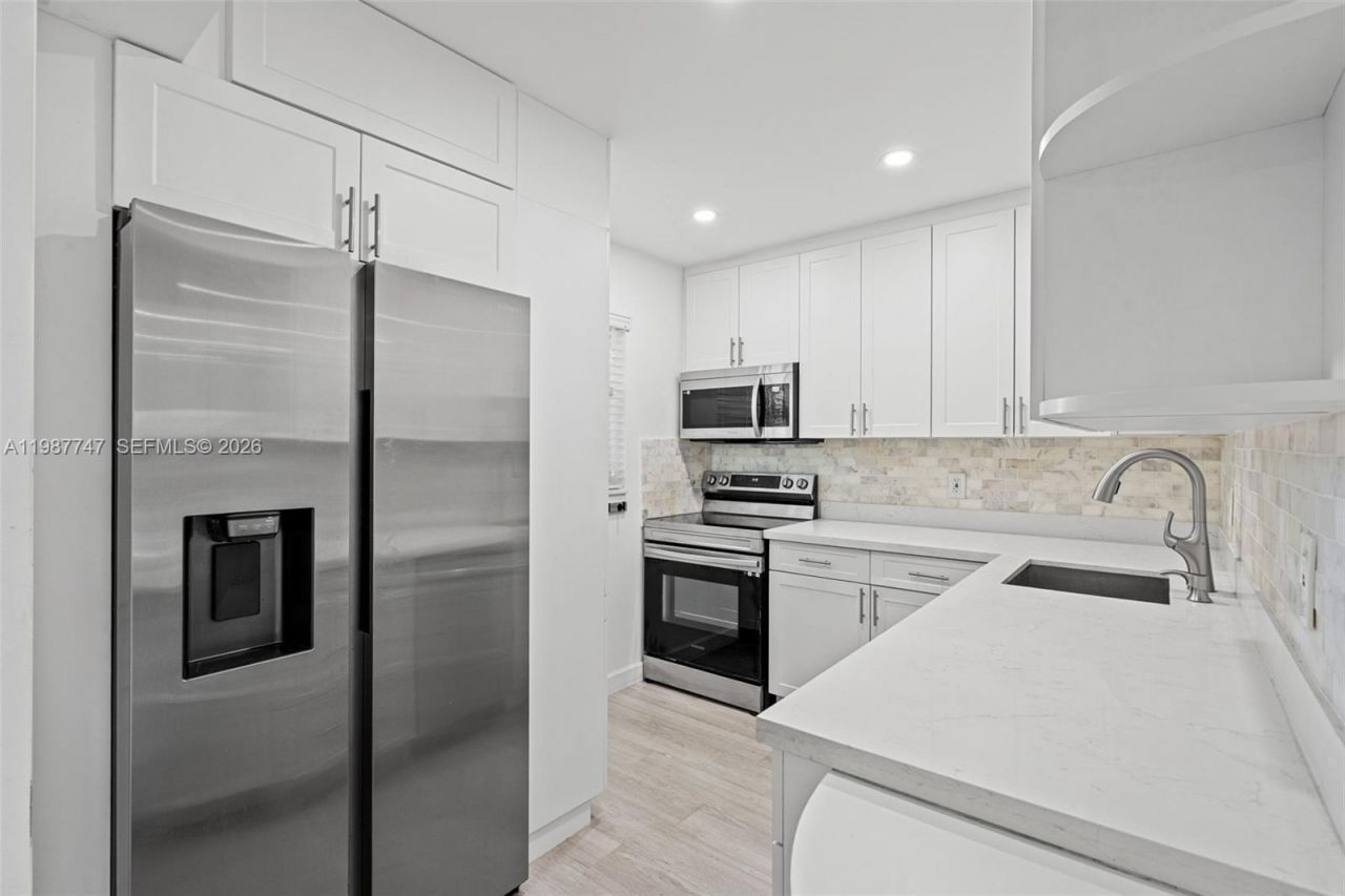 7765 SW 86th St, Unit F2-303, Miami, FL 33143 Photo