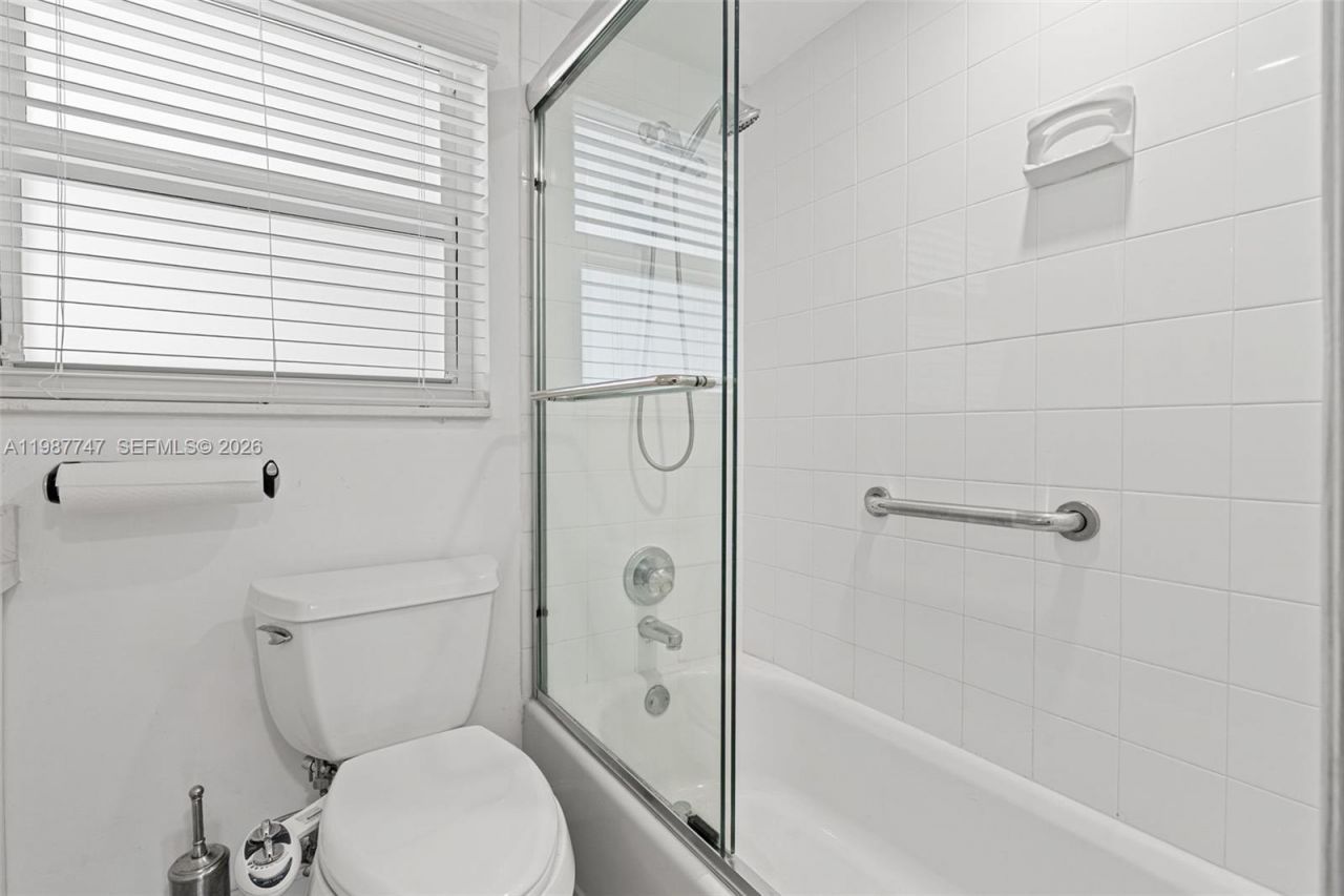 7765 SW 86th St , Unit F2-303, Miami, FL 33143 Photo