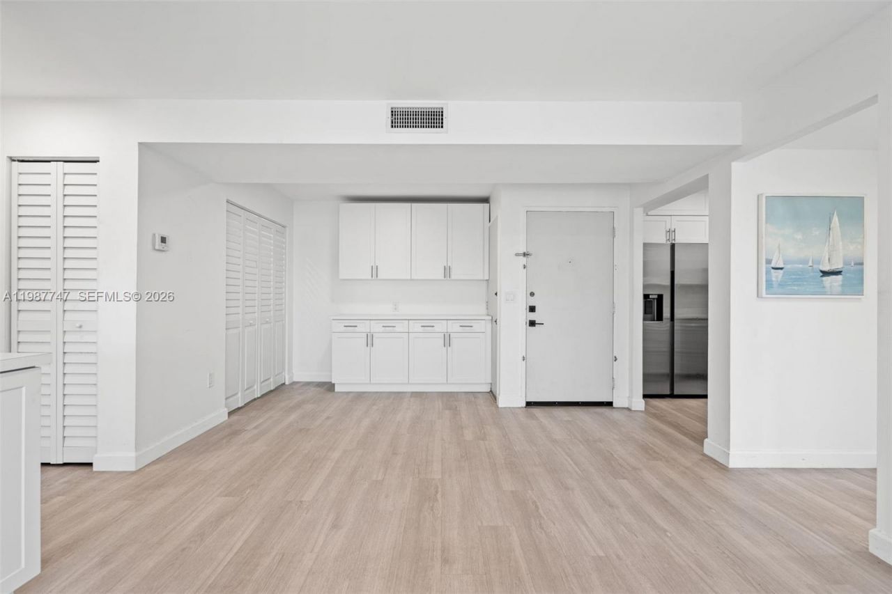 7765 SW 86th St, Unit F2-303, Miami, FL 33143 Photo