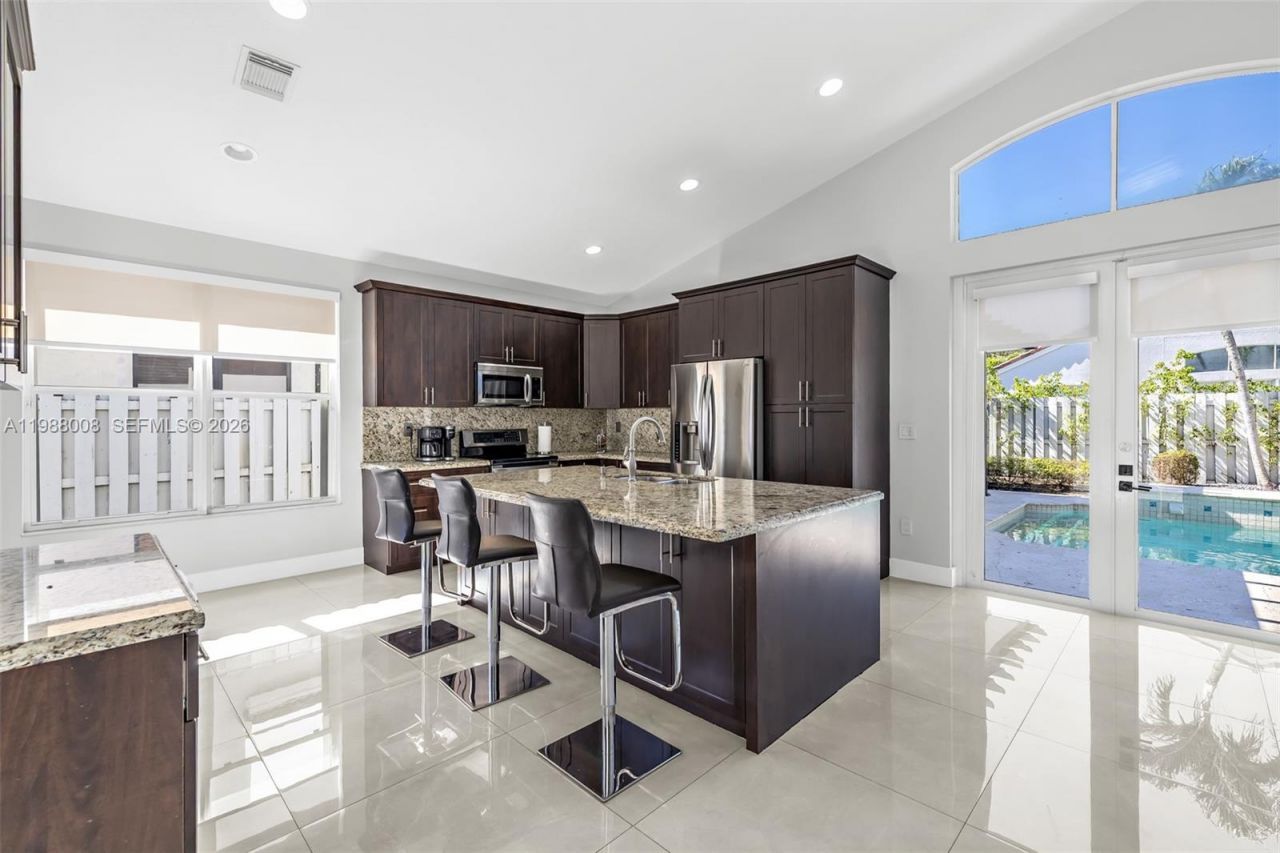 18820 SW 29th St, Miramar, FL 33029 Photo