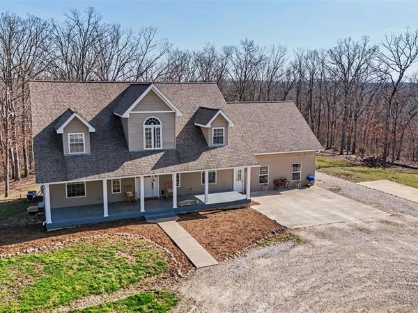27669 Jackson Court, Warrenton, MO 63383