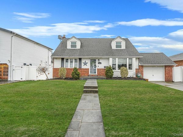 78 Emerson Avenue , Levittown, NY 11756