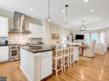 711 MCKENZIE AVENUE, ALEXANDRIA, VA 22301