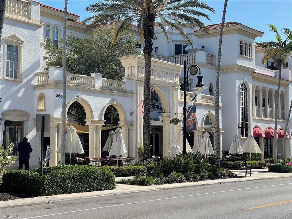 254 6th Ave S, Unit 8, Naples, FL 34102 Photo