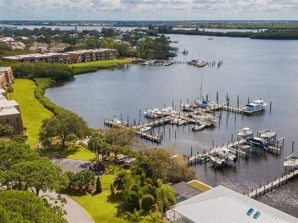 3100 SE Pruitt Road, Unit H104, Port St Lucie, FL 34952