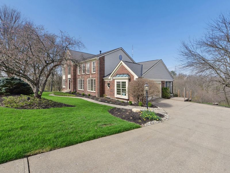 1 Colonel Pointe Drive, Wilder, KY 41076 Photo 2