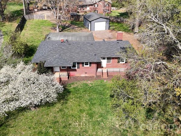 2988 Laboratory Road , Lincolnton, NC 28092