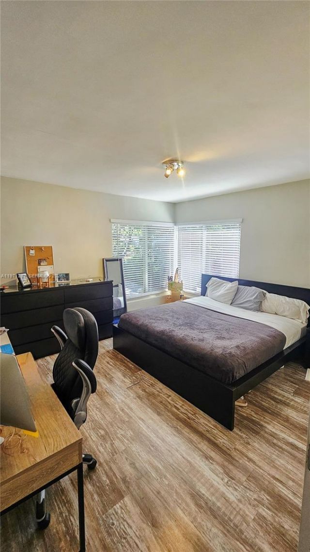 265 NE 116th St, Miami, FL 33161 Photo