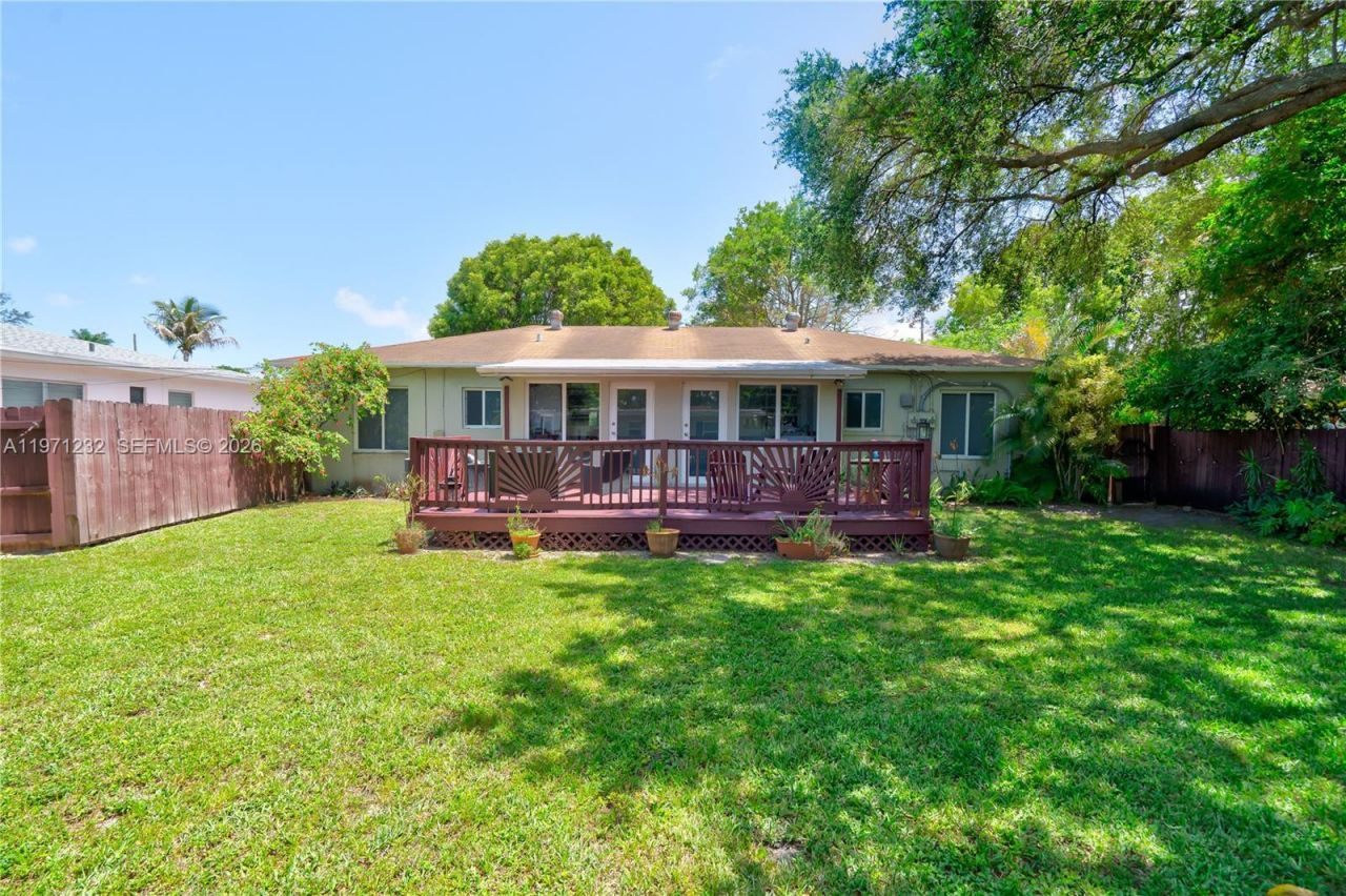 265 NE 116th St, Miami, FL 33161 Photo