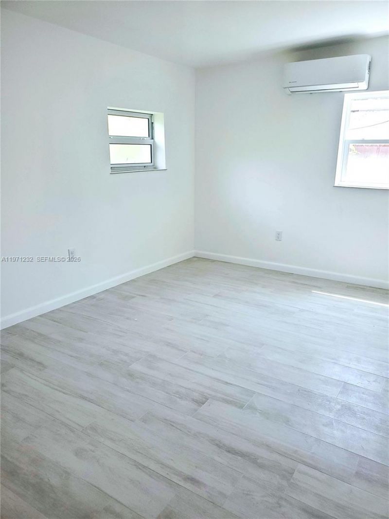 265 NE 116th St, Miami, FL 33161 Photo