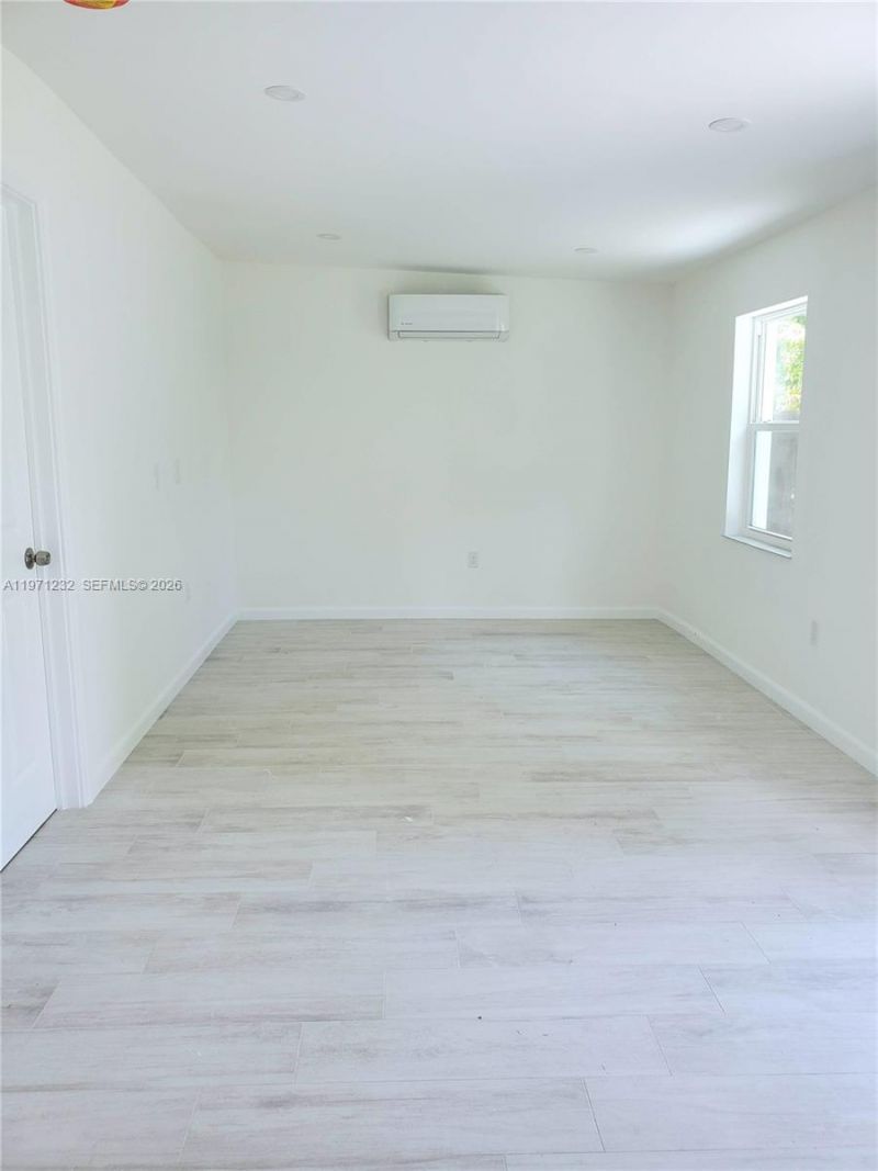 265 NE 116th St, Miami, FL 33161 Photo