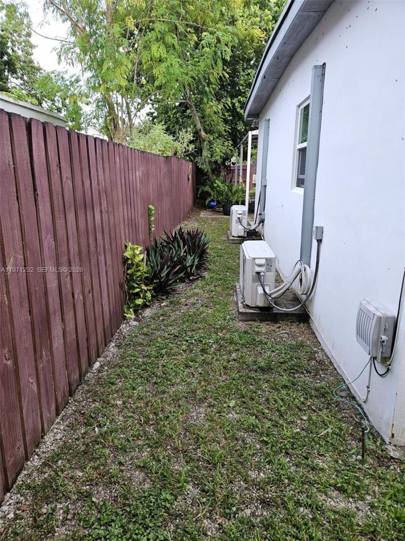 265 NE 116th St, Miami, FL 33161 Photo