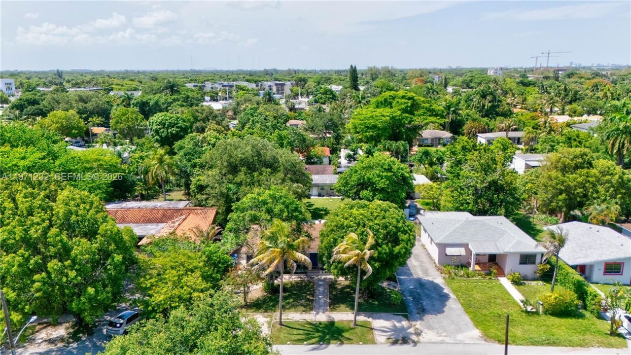 265 NE 116th St, Miami, FL 33161 Photo