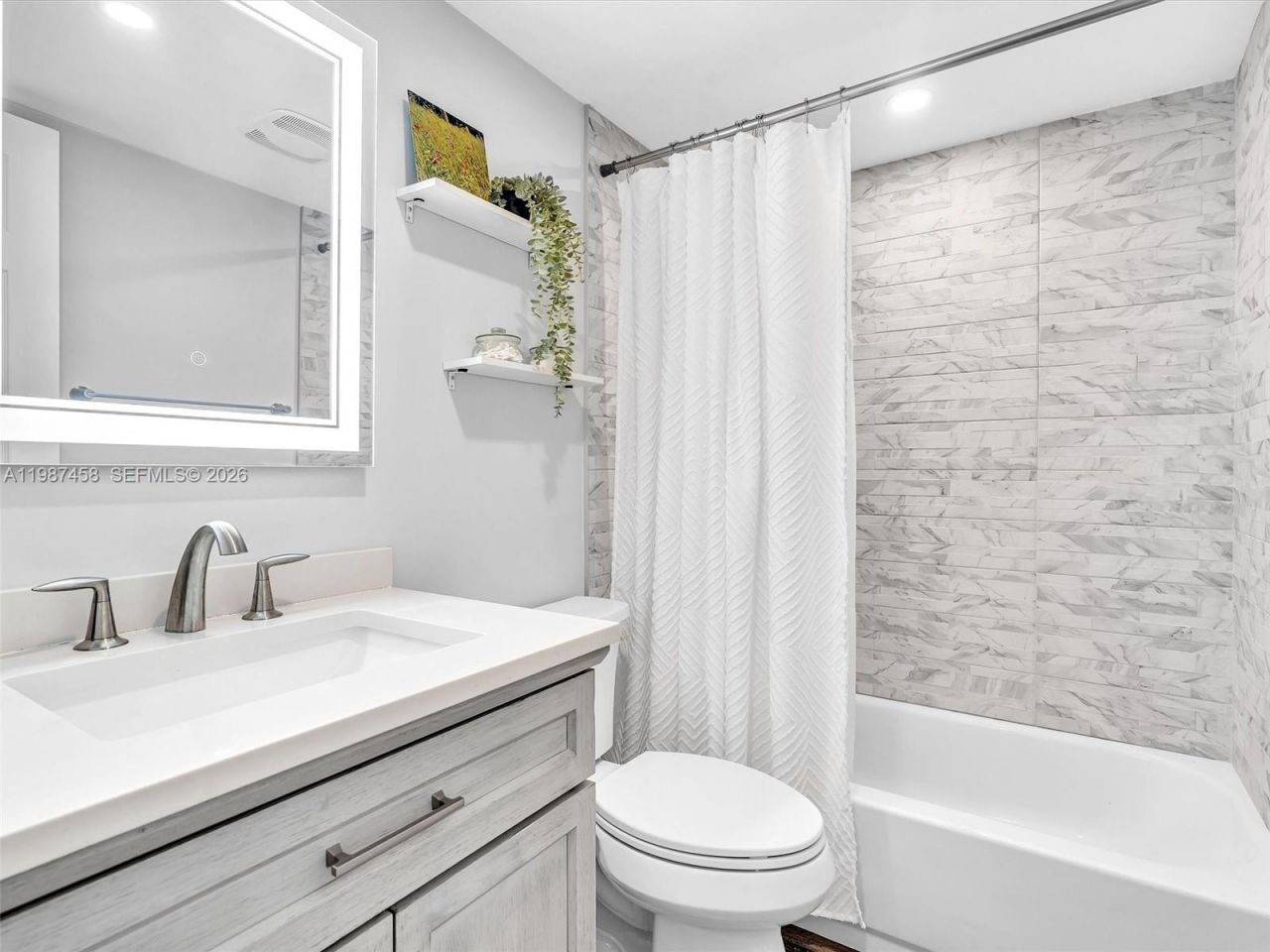 1811 Sabal Palm Dr, Unit 307, Davie, FL 33324 Photo