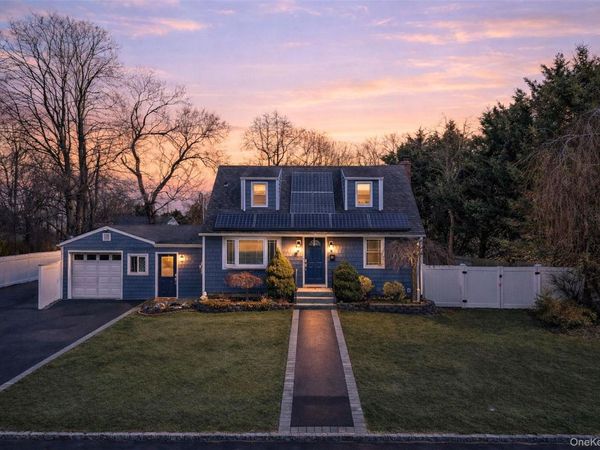 49 Maple Drive , Deer Park, NY 11729