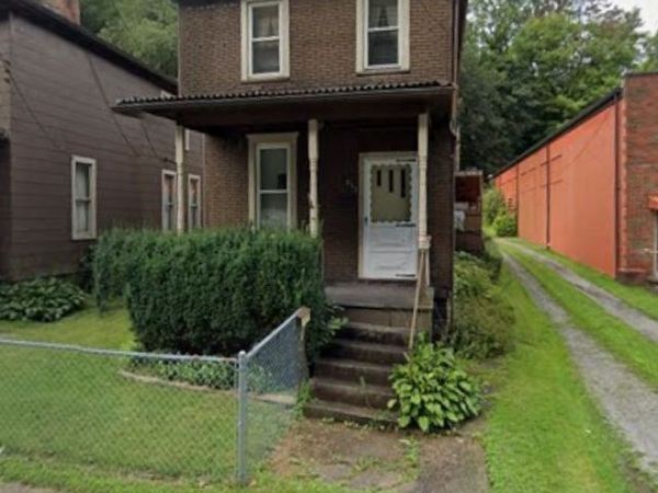 1053 Wilson Avenue, Steubenville, OH 43952