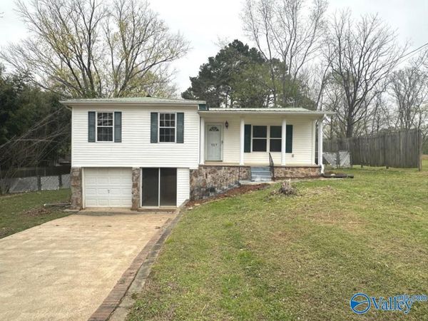 127 Ruby Drive, Huntsville, AL 35811