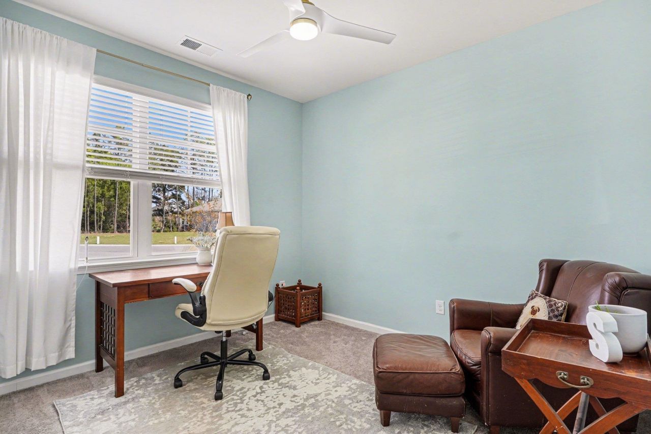 571 Meadowgrass Ct.  Photo 11