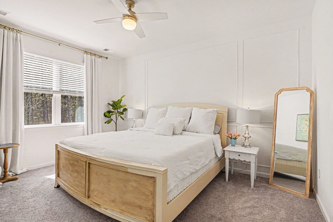 571 Meadowgrass Ct.  Photo 15