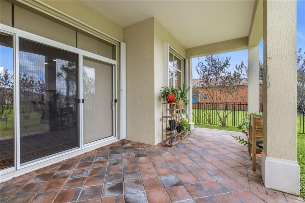 3320 Westford Circle Sw, Vero Beach, FL 32968 Photo