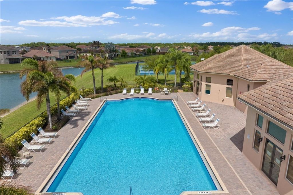 3320 Westford Circle Sw, Vero Beach, FL 32968 Photo