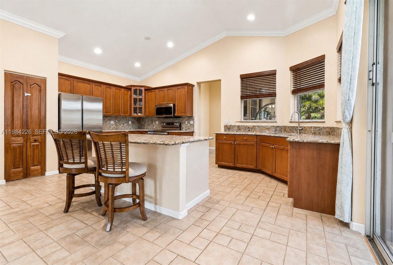 5026 Coconut Blvd, Palm Beach, FL 33411 Photo