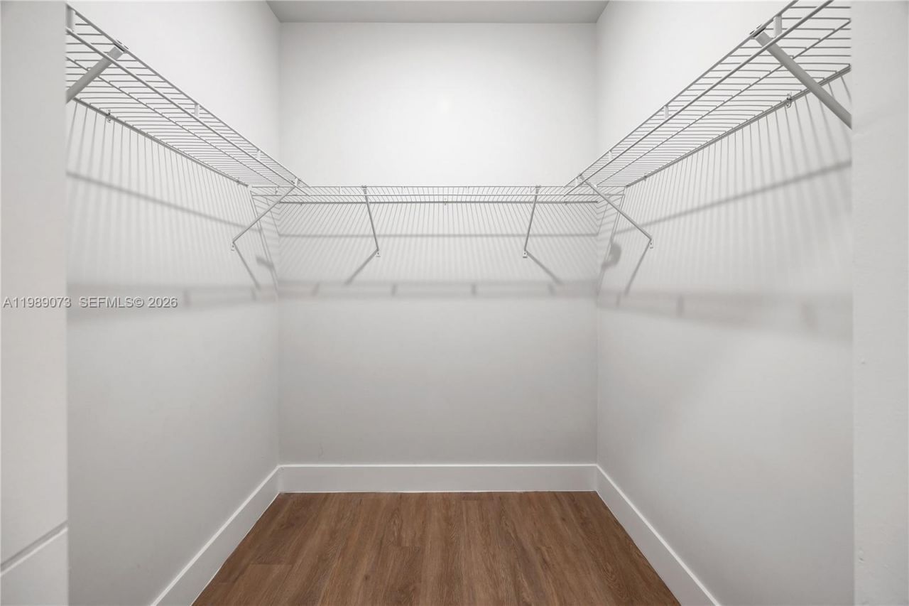 122 NW 5th Ave , Hallandale Beach, FL 33009 Photo