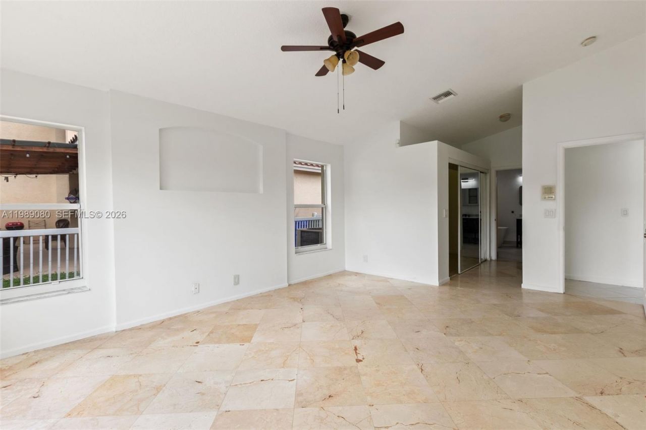19150 SW 16th St, Pembroke Pines, FL 33029 Photo
