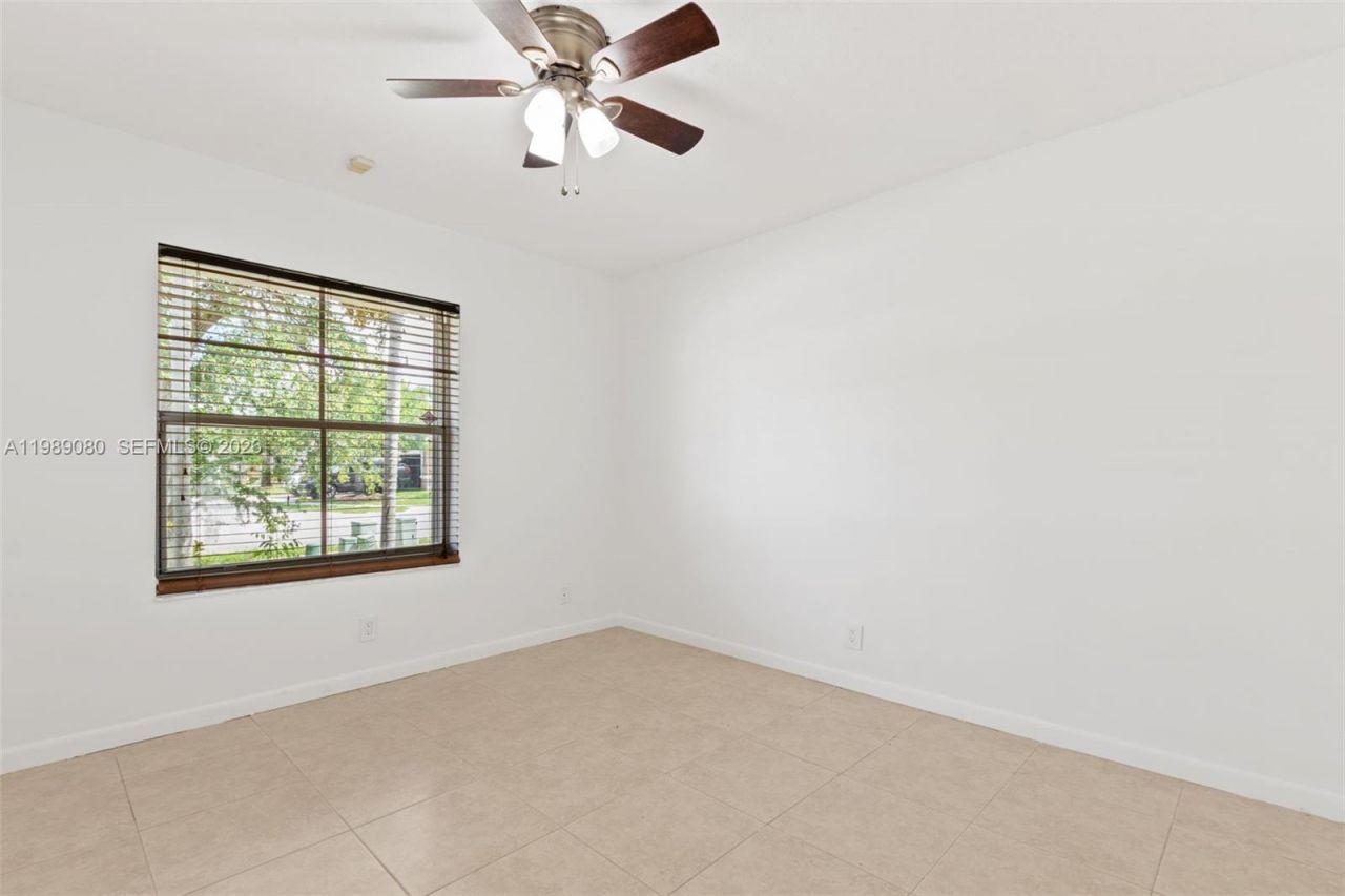 19150 SW 16th St, Pembroke Pines, FL 33029 Photo