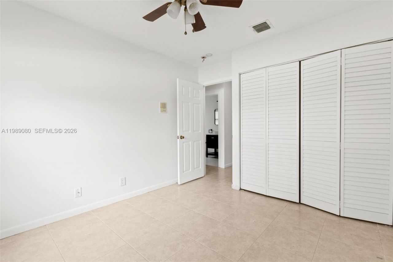 19150 SW 16th St, Pembroke Pines, FL 33029 Photo