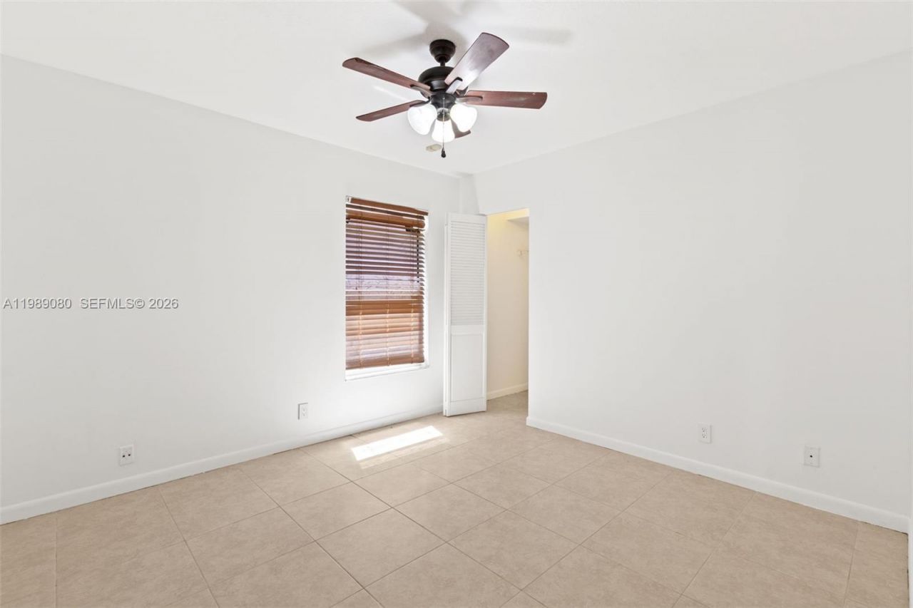 19150 SW 16th St, Pembroke Pines, FL 33029 Photo