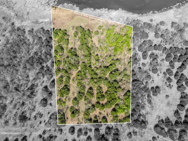 930 Lakeside Drive, Avalon, TX 76623