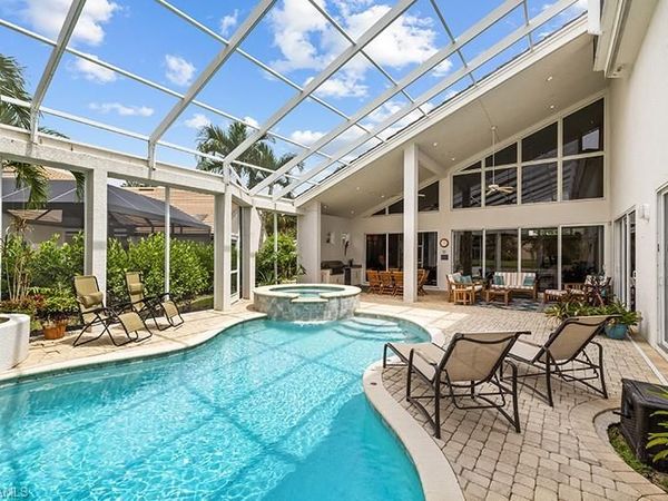 433 Crestwood LN , NAPLES, FL 34113