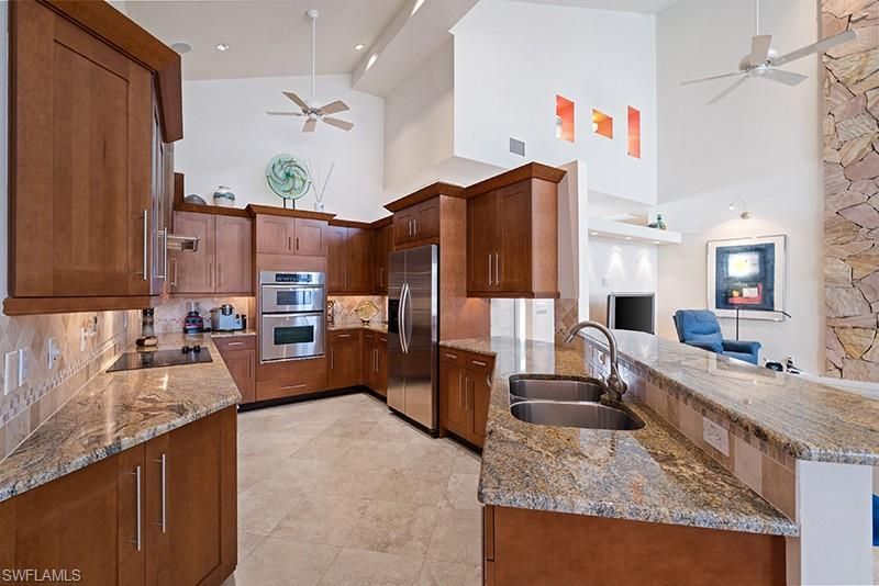 433 Crestwood Ln, Naples, FL 34113 Photo