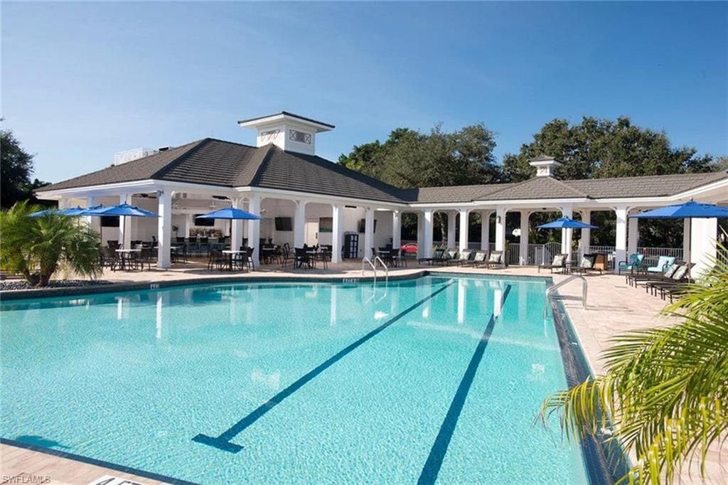 433 Crestwood Ln, Naples, FL 34113 Photo