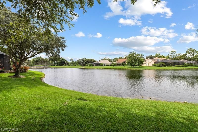 433 Crestwood Ln, Naples, FL 34113 Photo