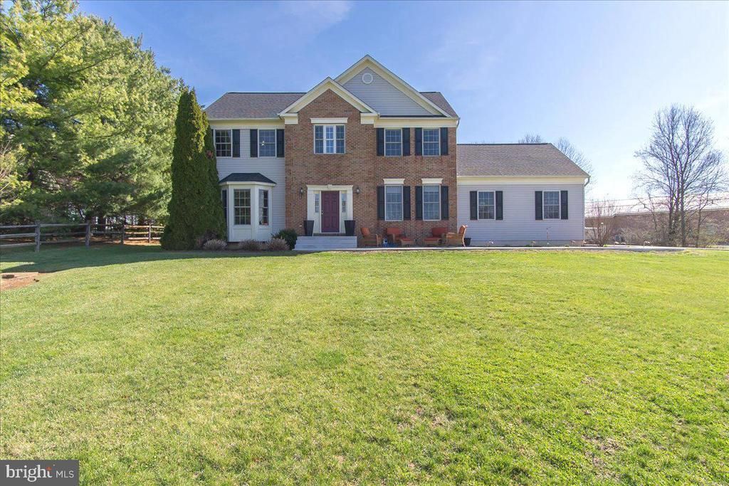 20376 Splendor View Terrace, Hagerstown, MD 21740 Main Photo