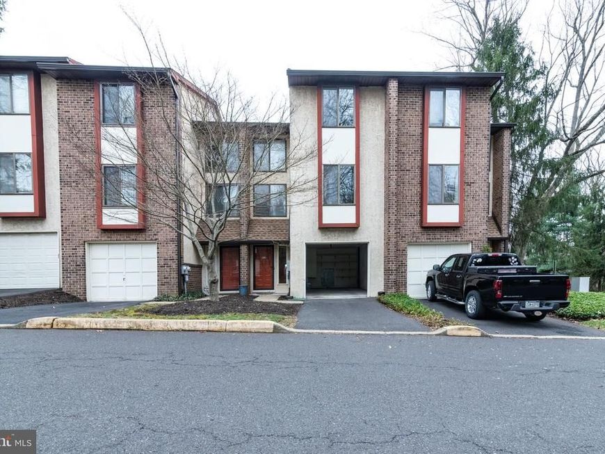 9 -2 Aspen Way, Doylestown, PA 18901 Main Photo