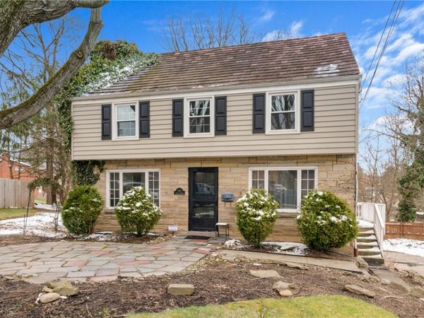 414 Sylvania Dr , Pittsburgh, PA 15229