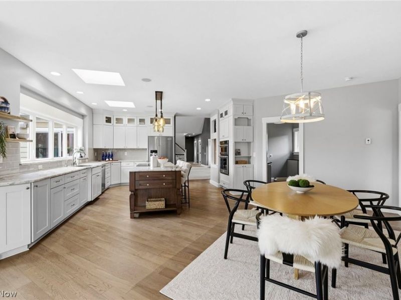 2197 S Medina Line Road , Wadsworth, OH 44281 Photo 12